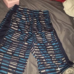 nike basketball shorts
